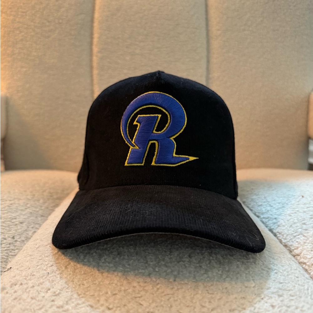 'Los Supply' Los Angeles Rams Black Corduroy SnapBack w/ Gray Velvet U/V